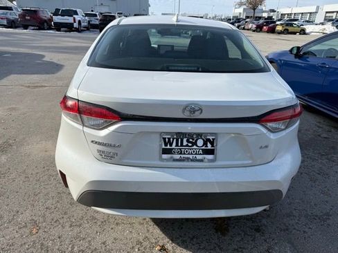 Used 2020 Toyota Corolla LE image 4