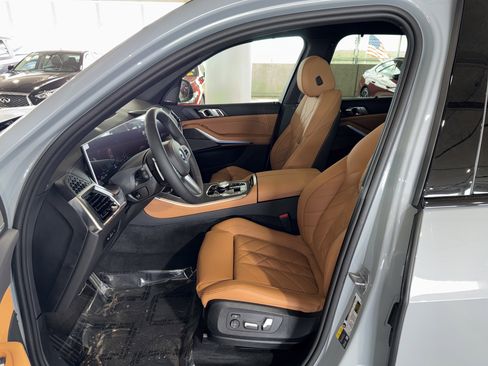 New 2026 BMW X5 xDrive50e w/ Executive Package image 14