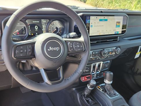 New 2025 Jeep Wrangler Rubicon image 9