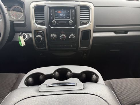 Used 2019 RAM 1500 Warlock AWD/4WD image 15