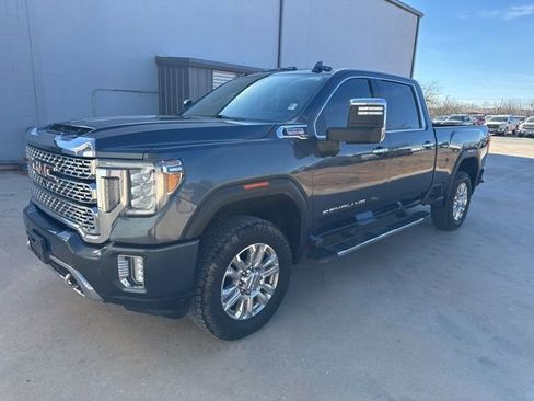 Used 2020 GMC Sierra 2500 Denali w/ Denali Ultimate Package image 3