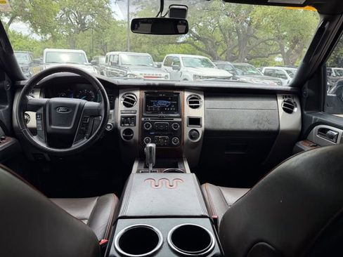 Used 2015 Ford Expedition EL King Ranch RWD image 16