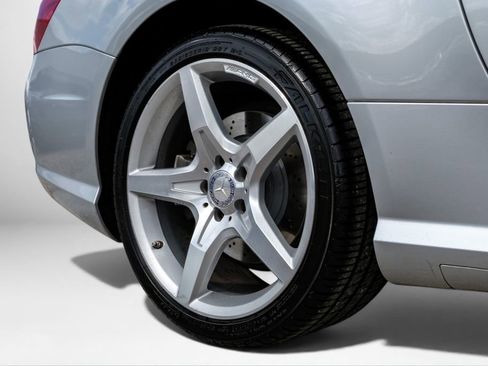 Used 2014 Mercedes-Benz SL 550 image 57