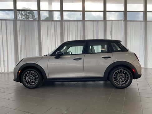 New 2026 MINI Cooper 4-Door Hardtop image 2