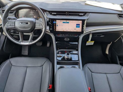 New 2026 Jeep Grand Cherokee Limited AWD/4WD image 14