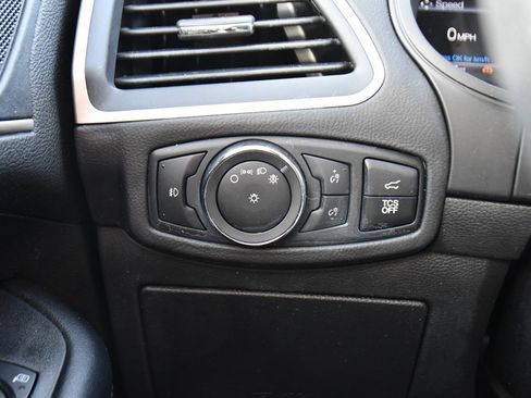 Used 2022 Ford Edge SEL w/ Convenience Package image 28