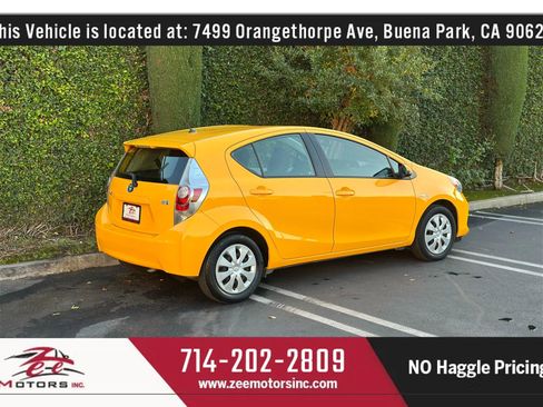 Used 2014 Toyota Prius C Two image 7