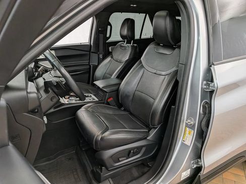 Certified 2022 Ford Explorer ST w/ Equipment Group 401A AWD/4WD image 13