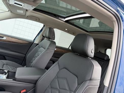 New 2026 Volkswagen Atlas SE image 17