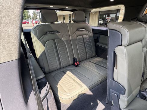 Used 2023 Rivian R1S Adventure Quad AWD/4WD image 27