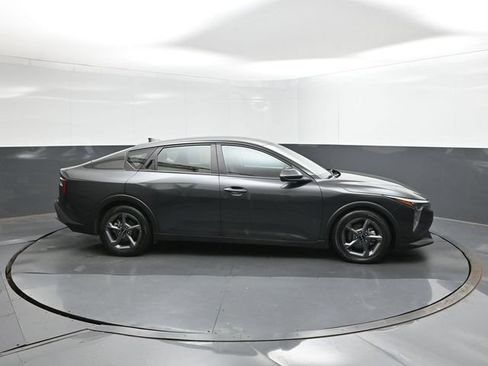 Used 2025 Kia K4 FWD image 15