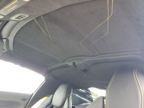 Used 2024 Chevrolet Corvette Z06 w/ Stealth Interior Trim Package image 11