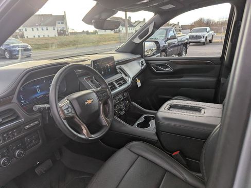 Used 2024 Chevrolet Tahoe High Country image 18