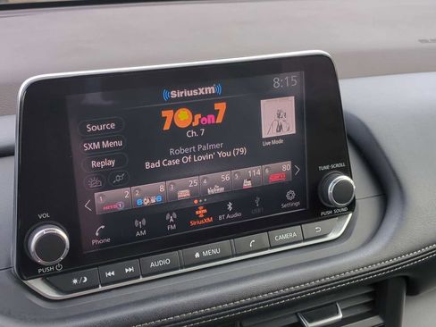 Used 2023 Nissan Rogue SV image 13