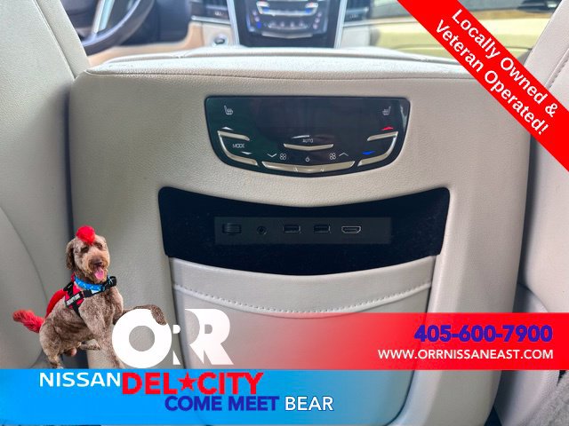 Used 2019 Cadillac Escalade Premium Luxury AWD/4WD image 32