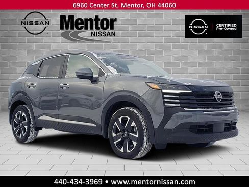 Certified 2025 Nissan Kicks SV image 1