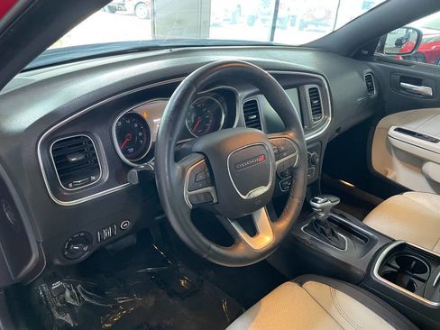 Used 2015 Dodge Charger SXT w/ AWD Plus Group image 16