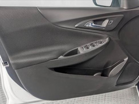 Used 2024 Chevrolet Malibu LT FWD image 13