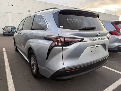 Used 2024 Toyota Sienna XLE