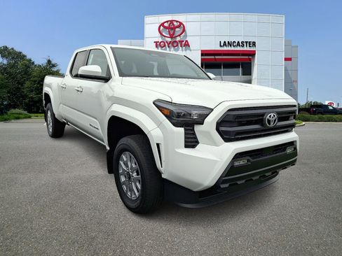 New 2026 Toyota Tacoma SR5 image 1
