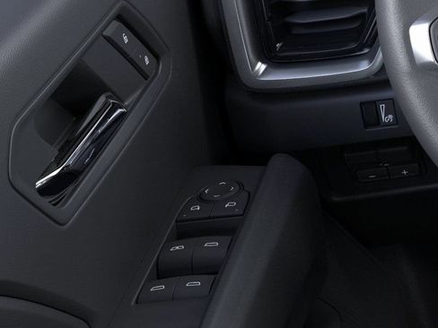New 2026 GMC Canyon Elevation w/ Convenience Package RWD image 24