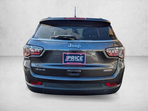 Used 2022 Jeep Compass Latitude w/ Convenience Group image 6