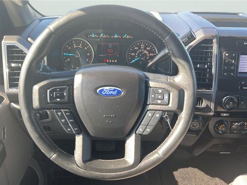Used 2018 Ford F150 XLT w/ Equipment Group 301A Mid RWD image 11
