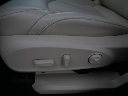 Used 2019 Buick Envision Preferred w/ LPO, Active Package image 23