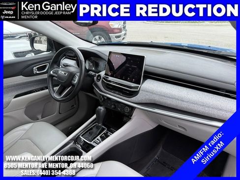 Used 2022 Jeep Compass Latitude w/ Sun and Sound Group AWD/4WD image 27