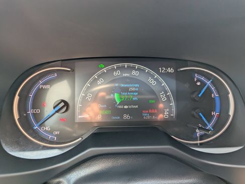 Used 2021 Toyota RAV4 XSE AWD/4WD image 31