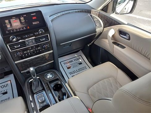 Used 2024 Nissan Armada Platinum w/ Captain's Chairs Package image 18
