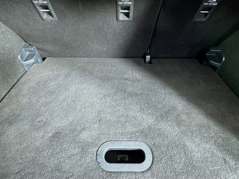 Used 2021 Ford EcoSport SE image 34