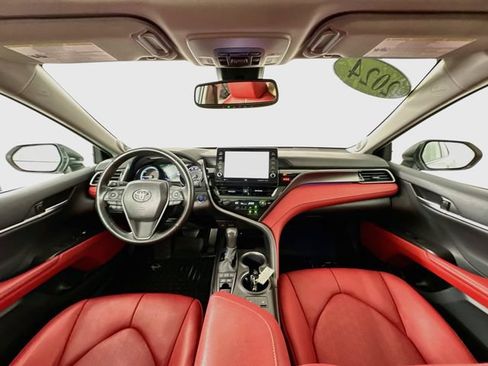 Used 2024 Toyota Camry XSE w/ Navigation Package FWD image 3