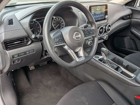 Certified 2025 Nissan Sentra SV FWD image 31