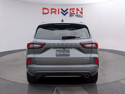 Used 2024 Ford Escape ST-Line AWD/4WD image 4