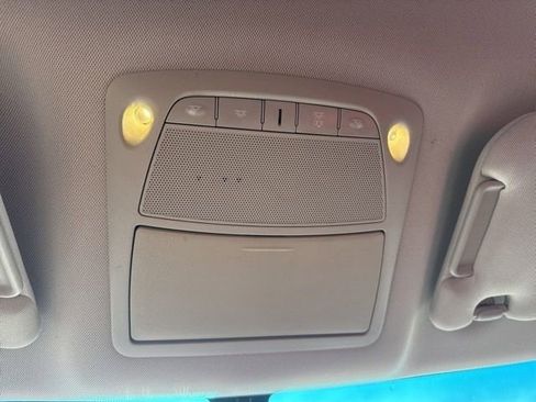 Used 2016 Nissan Pathfinder SV image 20