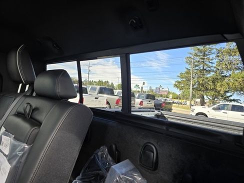 New 2026 RAM 2500 Limited image 32