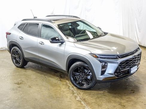 New 2026 Chevrolet Trax ACTIV w/ Sunroof Package image 6