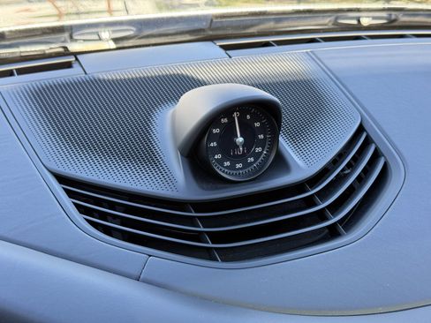 Certified 2021 Porsche Taycan 4S image 18