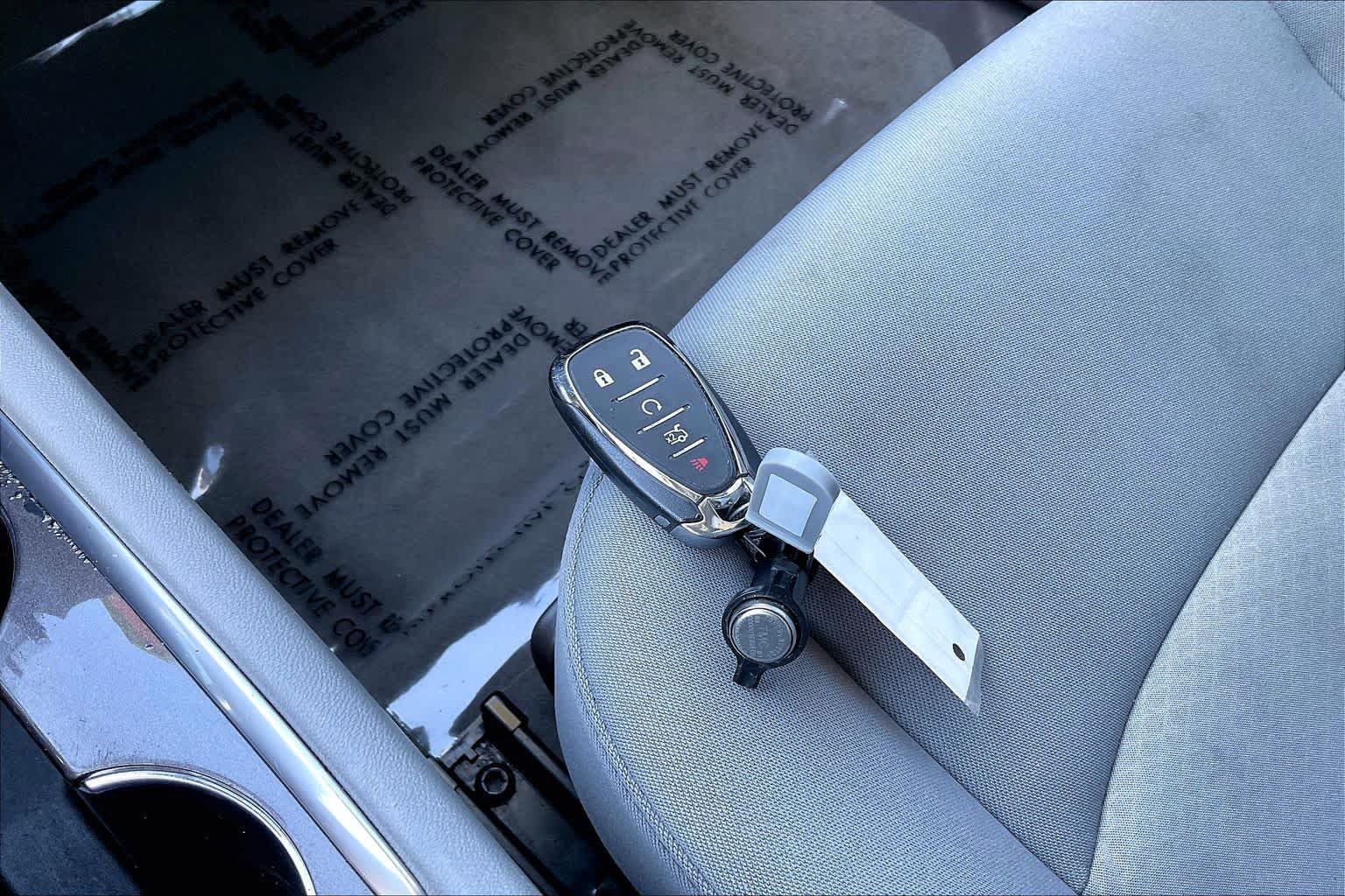Used 2021 Chevrolet Malibu LT FWD image 11
