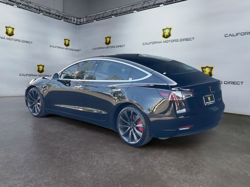 Used 2020 Tesla Model 3 Performance image 3