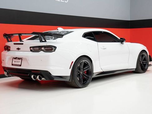 Used 2023 Chevrolet Camaro ZL1 RWD image 57