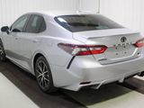 Used 2022 Toyota Camry SE image 4