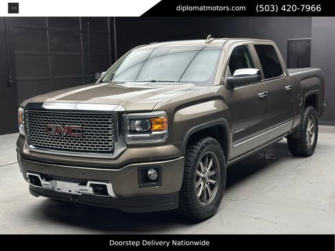 Used 2015 GMC Sierra 1500 Denali w/ Driver Alert Package image 1