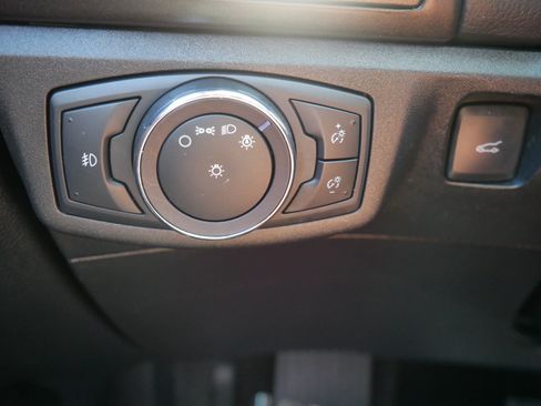 Used 2019 Ford Fusion Titanium AWD/4WD image 29