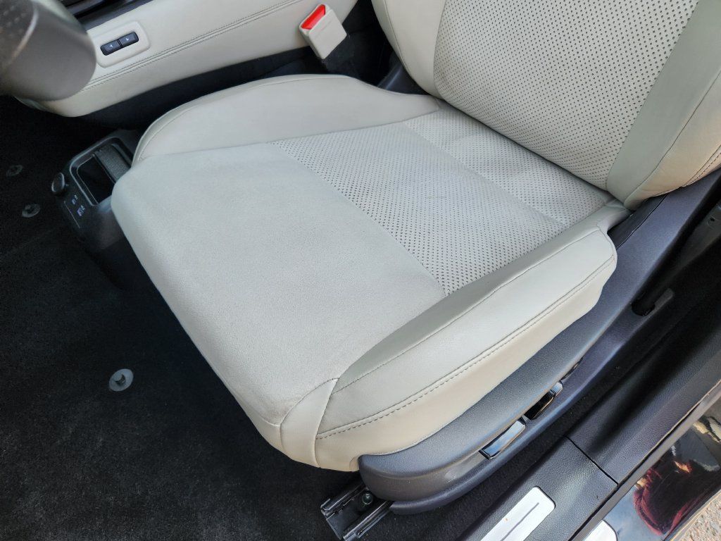 Certified 2024 Nissan Ariya AWD image 21