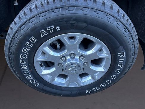 Used 2024 RAM 2500 Laramie image 14