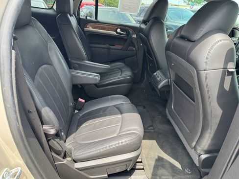 Used 2012 Buick Enclave Leather AWD/4WD image 16