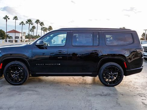 New 2026 Jeep Grand Wagoneer Limited image 14