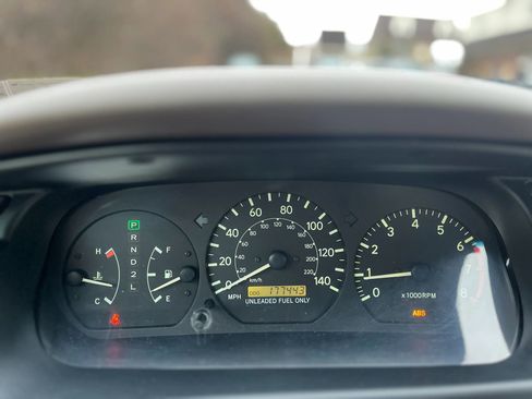 Used 1998 Toyota Camry CE image 19